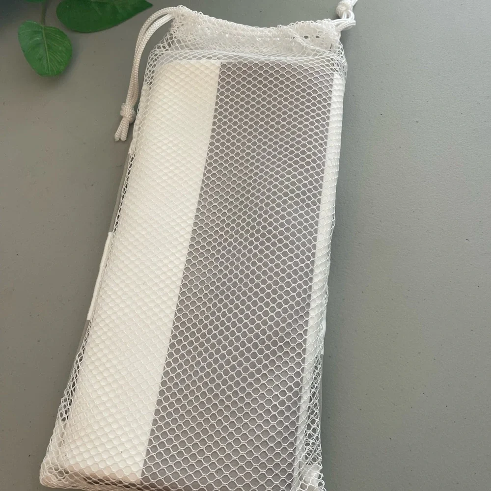 Micro Miracle White Beach Towel XL